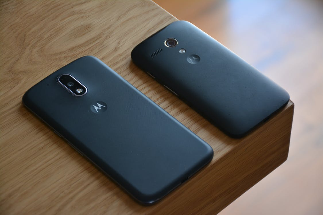 ¿Cómo escoger celulares Motorola? Mejores modelos y características 